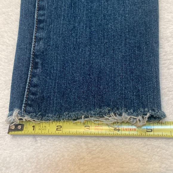 LUCKY BRAND AVA SKINNY Size 6 28 Blue Jeans Raw Hem - Picture 8 of 11